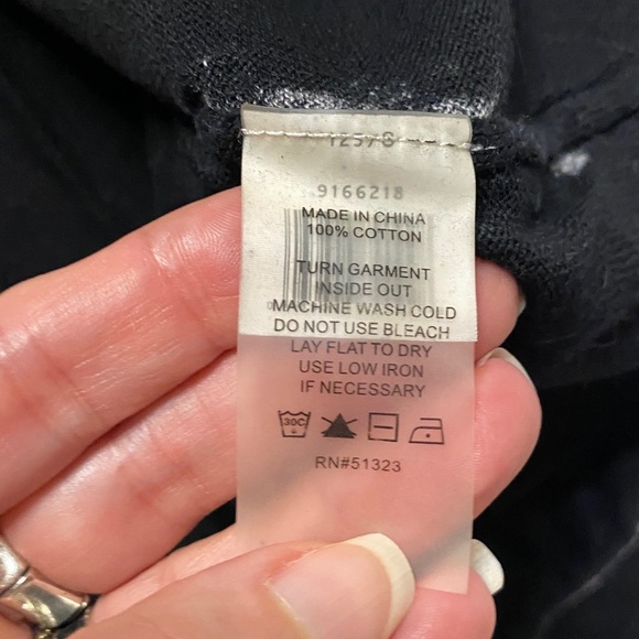 Vince Camuto signature Black and Pink Floral Long Sleeve Sweater - Picture 7 of 7